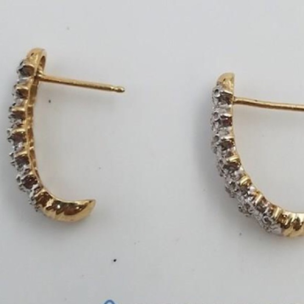 Gorgeous Preloved Solid 10k Double Row Diamond Ac… - image 2